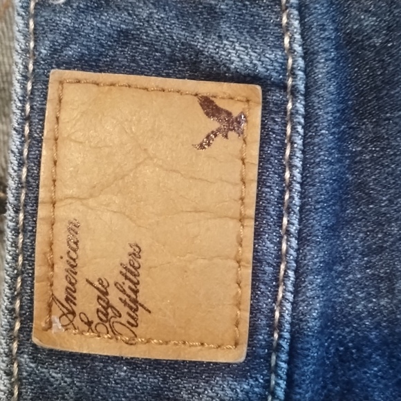 American Eagle Stretch Favorite  Boyfriend Woman's Size 10 Jeans - Picture 5 of 9